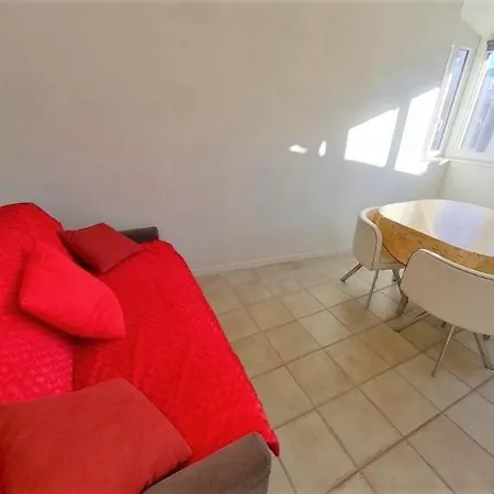 Apartment La Terrasse Ensoleillee Camargue Arles