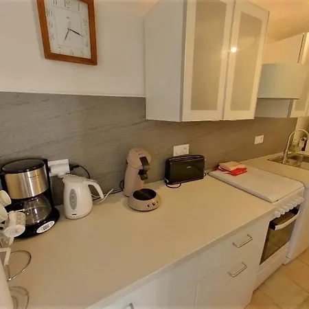La Terrasse Ensoleillee Camargue Apartment Arles